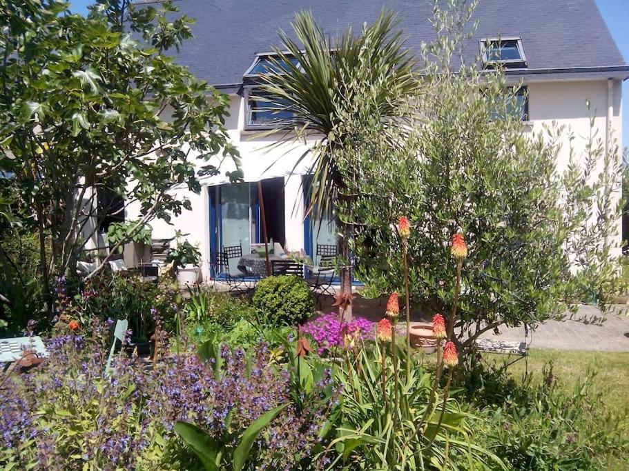 Maison Familiale Sur La Cote D'Emeraude Lancieux Bagian luar foto